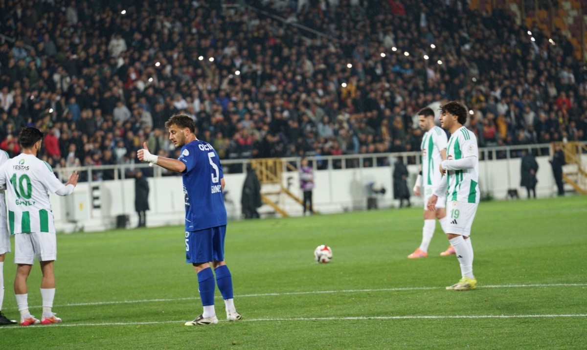 Yeşilyurtspor Yarı Finalde Fırsatı Kaçırdı