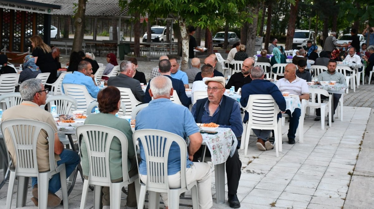 Zeynel Abidin Vakfı’nda Muharrem İftarı