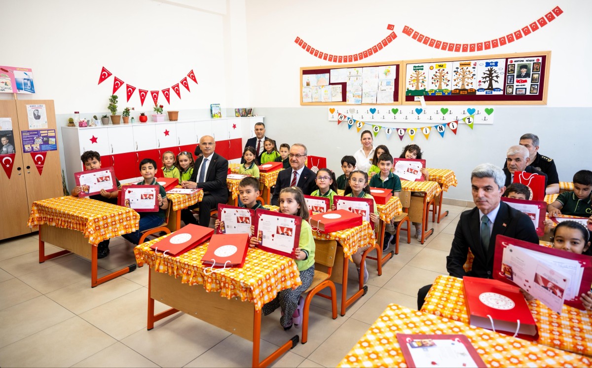  147 Bin Öğrenci Karne Sevinci Yaşadı