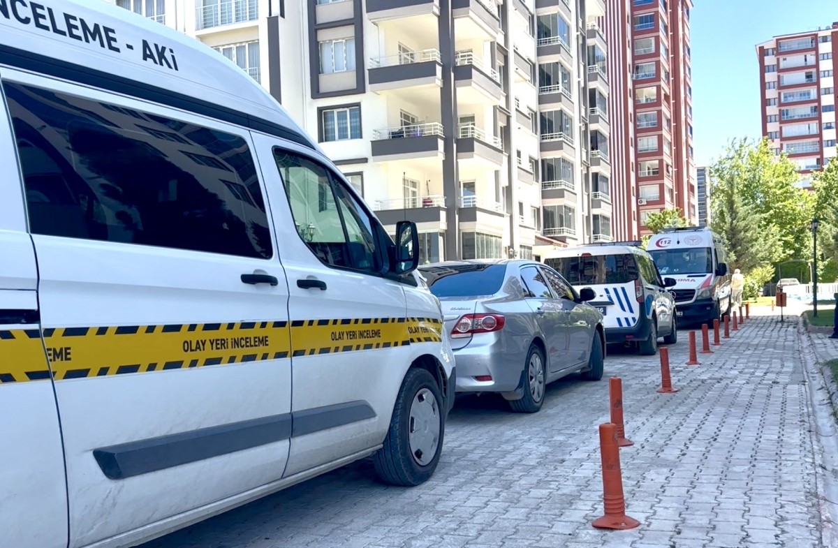 Bostanbaşı’nda Acı Olay: 44 Yaşındaki Kişi Evinde Ölü Bulundu
